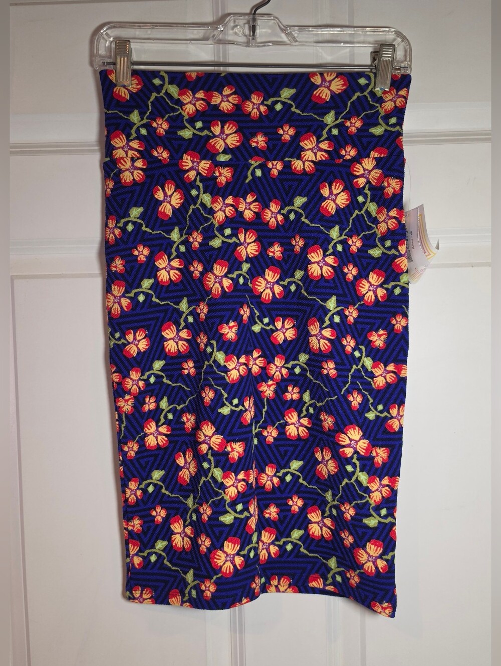 NWT Lularoe Cassie Purple Red Floral Print Pencil Skirt Y2k XS